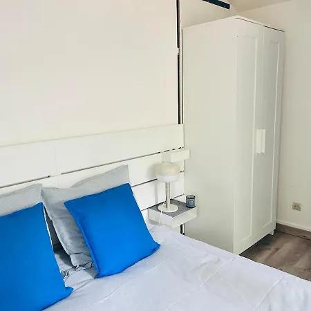 De Gamme 11 Personnes Jacuzzi Prive Ferienhaus *