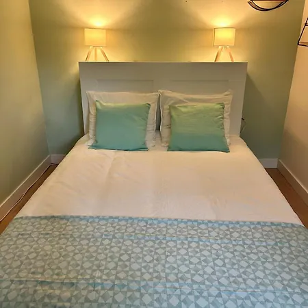 De Gamme 11 Personnes Jacuzzi Privé Hébergement de vacances