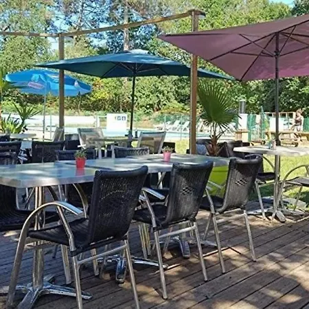 De Gamme 11 Personnes Jacuzzi Privé Hébergement de vacances